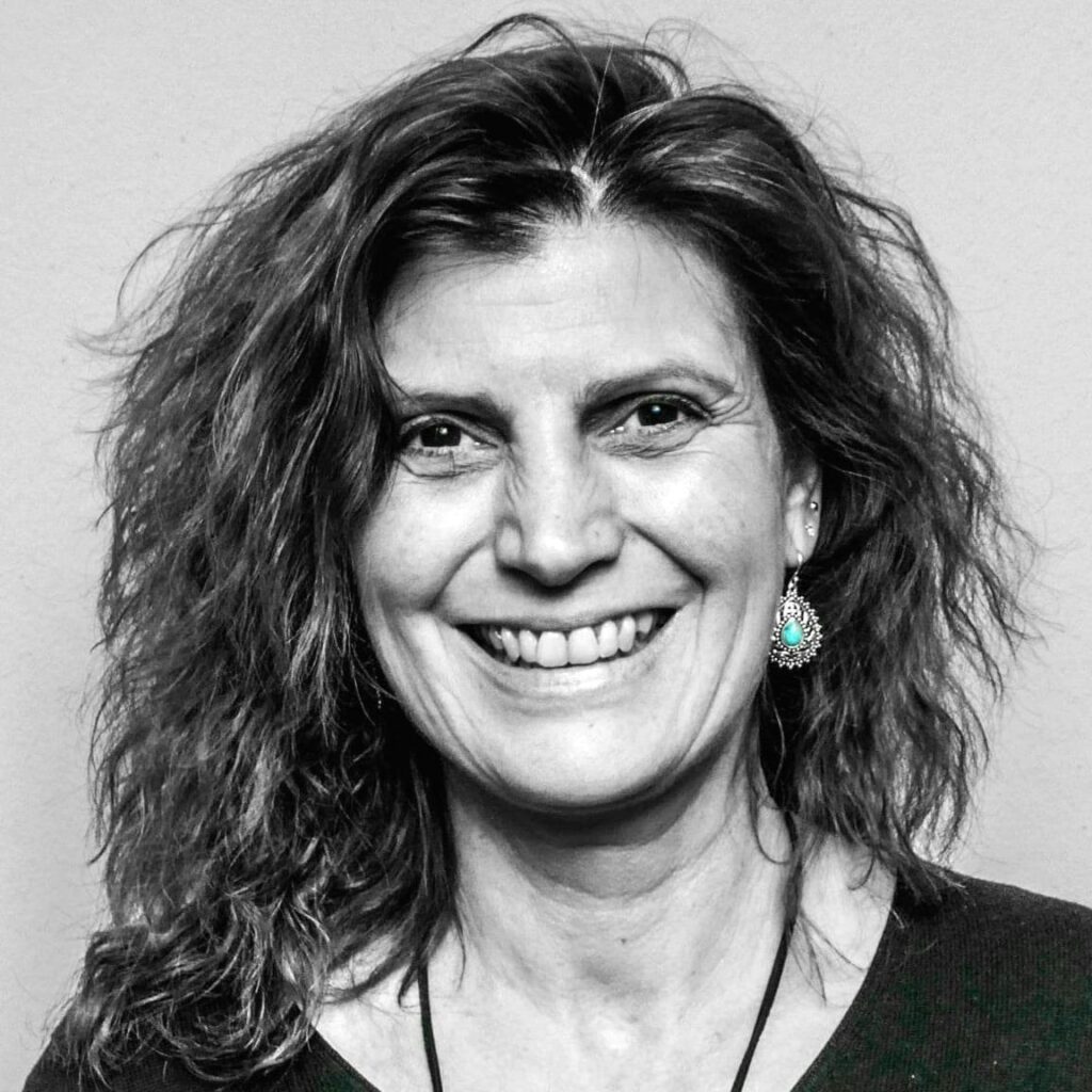 Niritya Speicher-Wilhelm, Heilpraktikerin für Psychotherapie in Saarbrücken - Gestalt- und Gesprächstherapeutin.