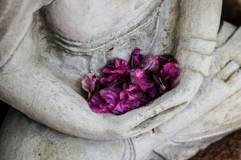 Deine Meditationsgruppe in Saarbrücken mit Niritya & Tom - offene Meditationsgruppe im Saarland