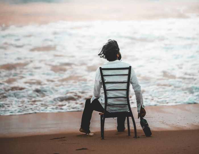 Ein Blogbeitrag über Blue Space Therapy von Niritya Speicher-Wilhelm und Thomas "Tom" Wilhelm, Heilpraktiker für Psychotherapie mit Praxis in Saarbrücken.