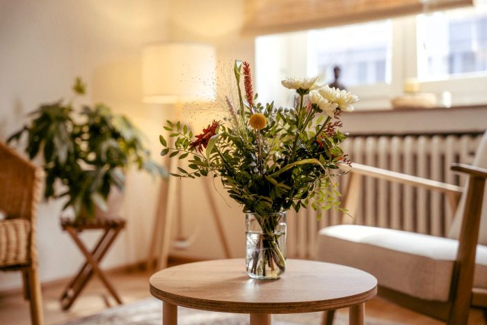 Ein Blumenstraß als Zeichen des Willkommens in der Praxisgemeinschaft von Niritya und Tom in Saarbrücken.